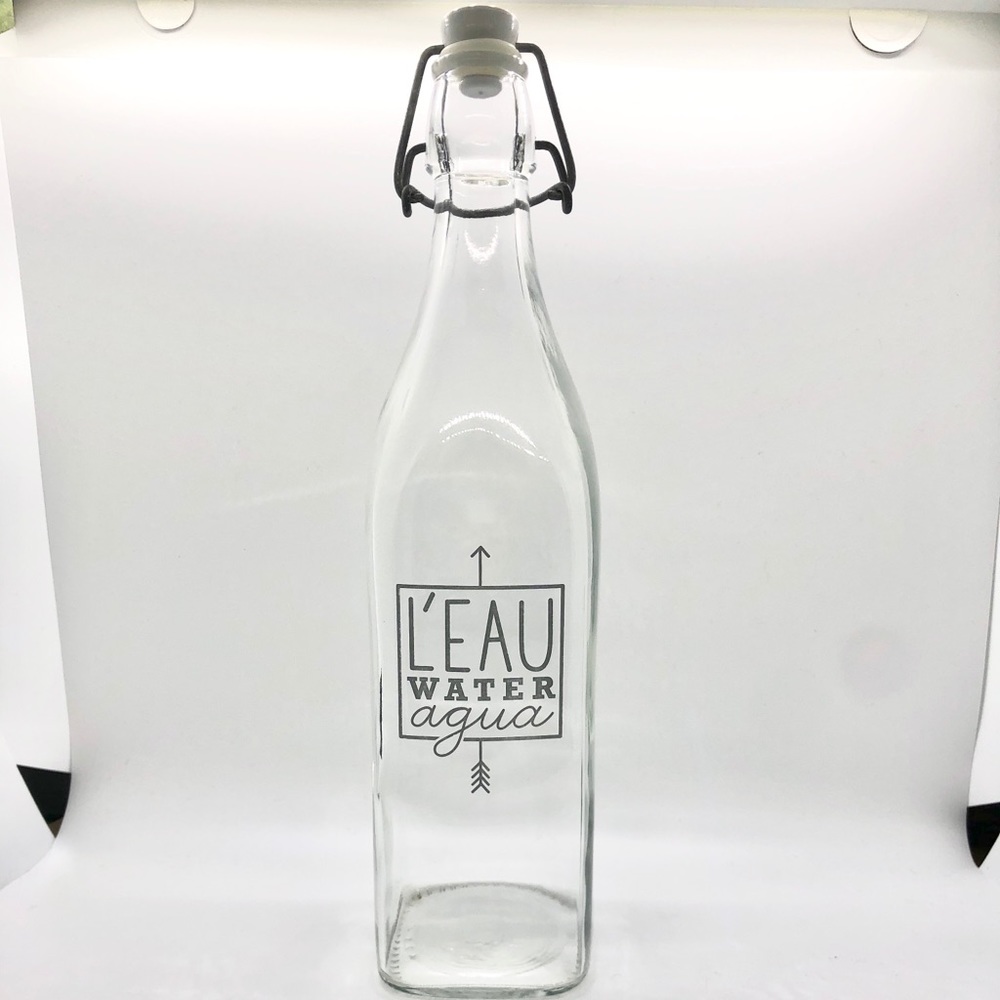 Swing Top Water Carafe 32 oz.